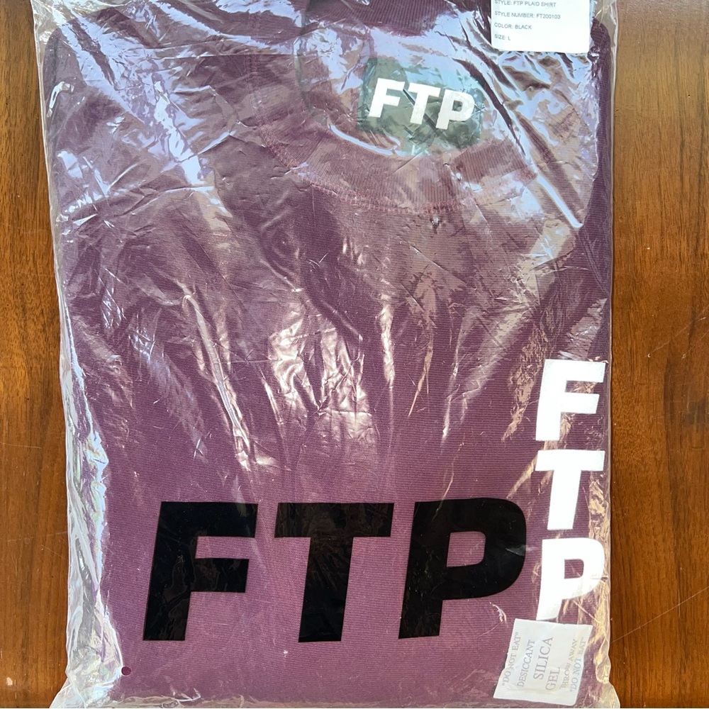 FTP vertical logo Crew neck